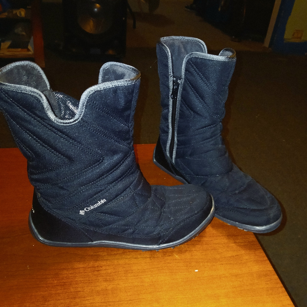 Columbia Quilted Winter Boots